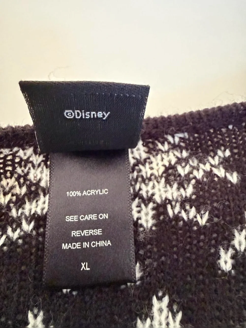 Disney Nightmare Before Christmas Cardigan XL Hot Topic Jack Skellington